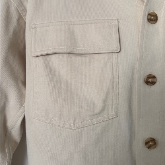 Vuori Mackenzie Cropped Shirt Jacket Size Small - Picture 6 of 12